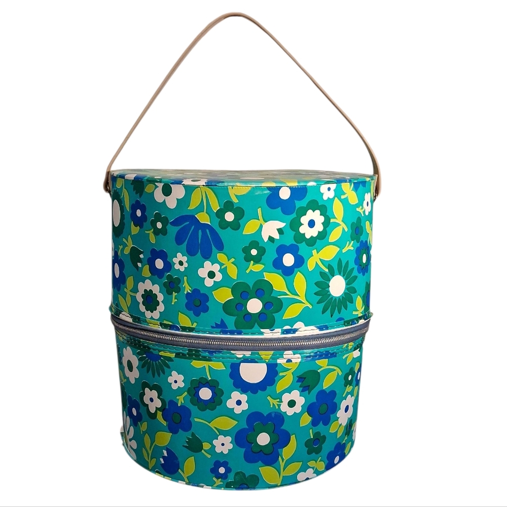 1960s Vintage Hatbox - Blue/green Floral 3678